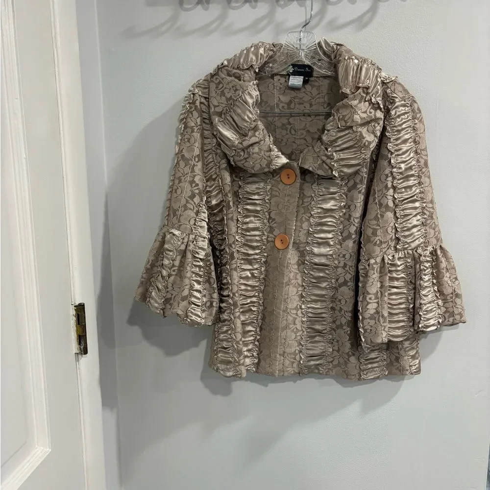 Damee Inc  Lace Ruffle Blazer - Cream